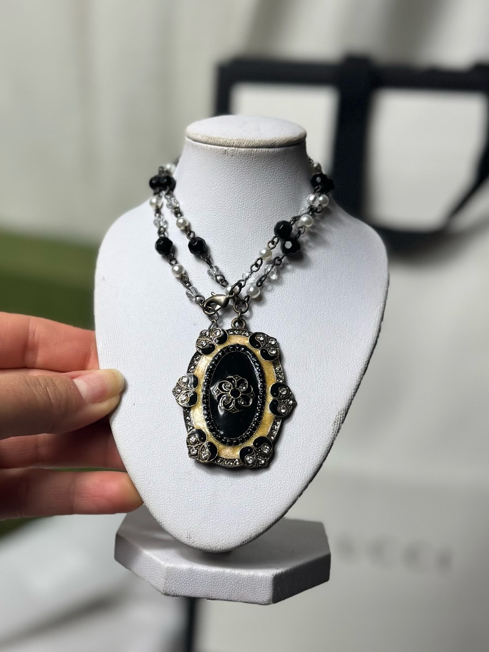 Vintage 90s Y2K Goth Gold Rosary Beaded Pendant Necklace